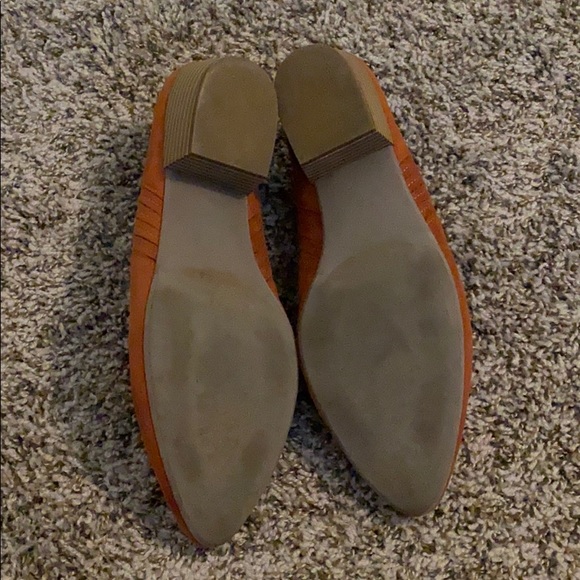 BCBG Burnt Terra Lori Style Suede Booties - Picture 5 of 5